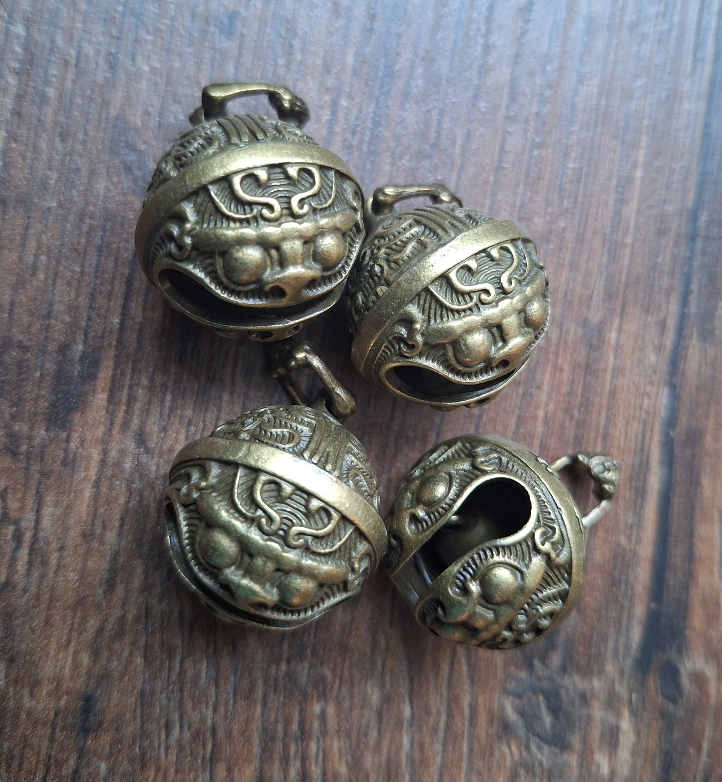 Bell with guardian 24 millimeters