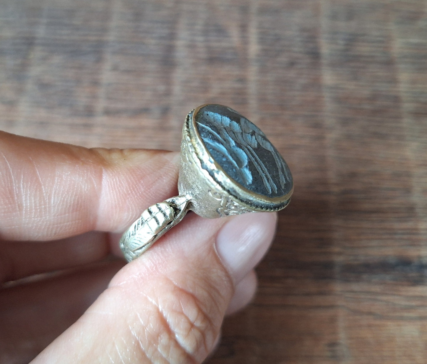 Vintage Kuchi tribal intaglio ring