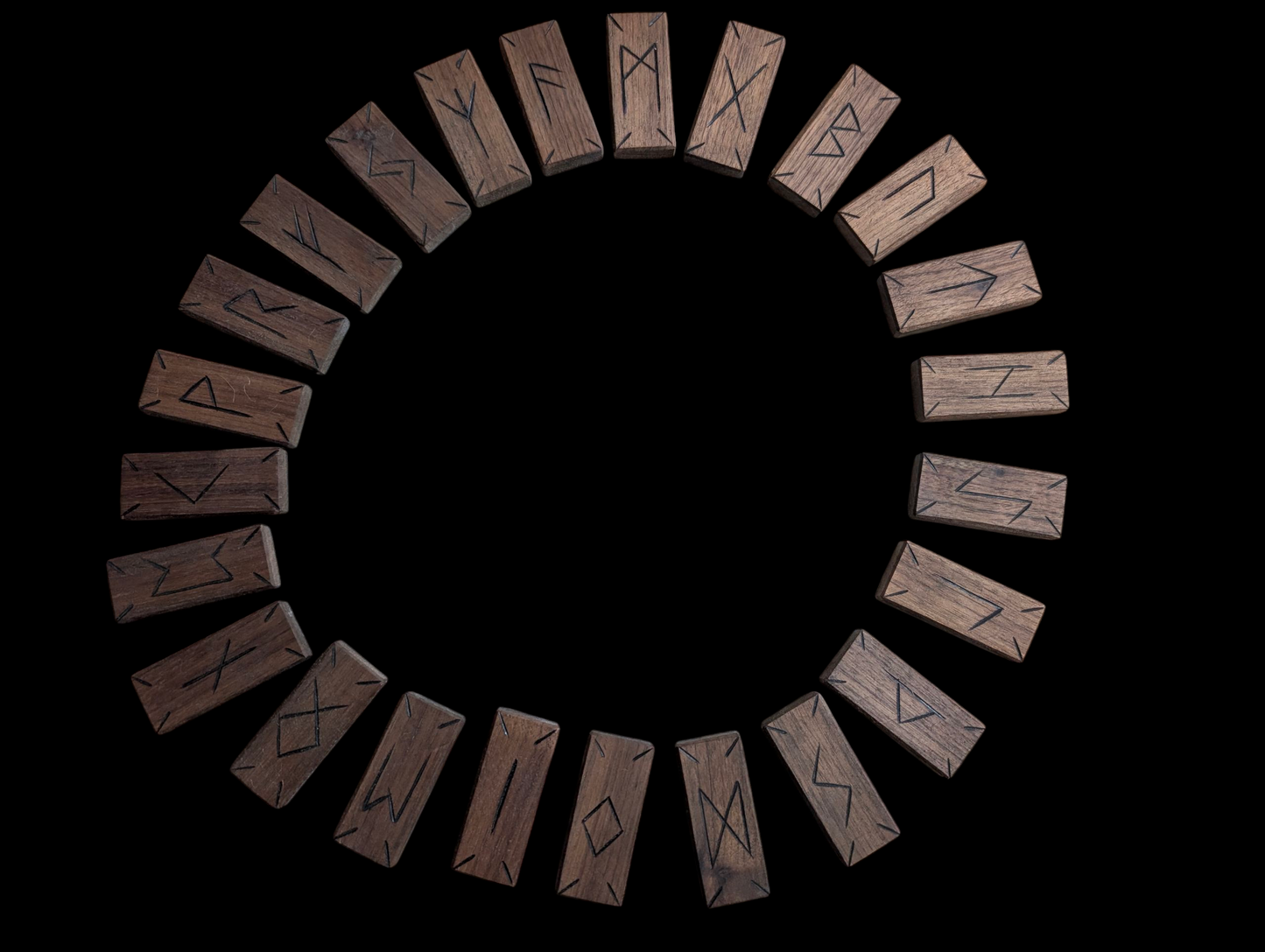 Runic Oracle set