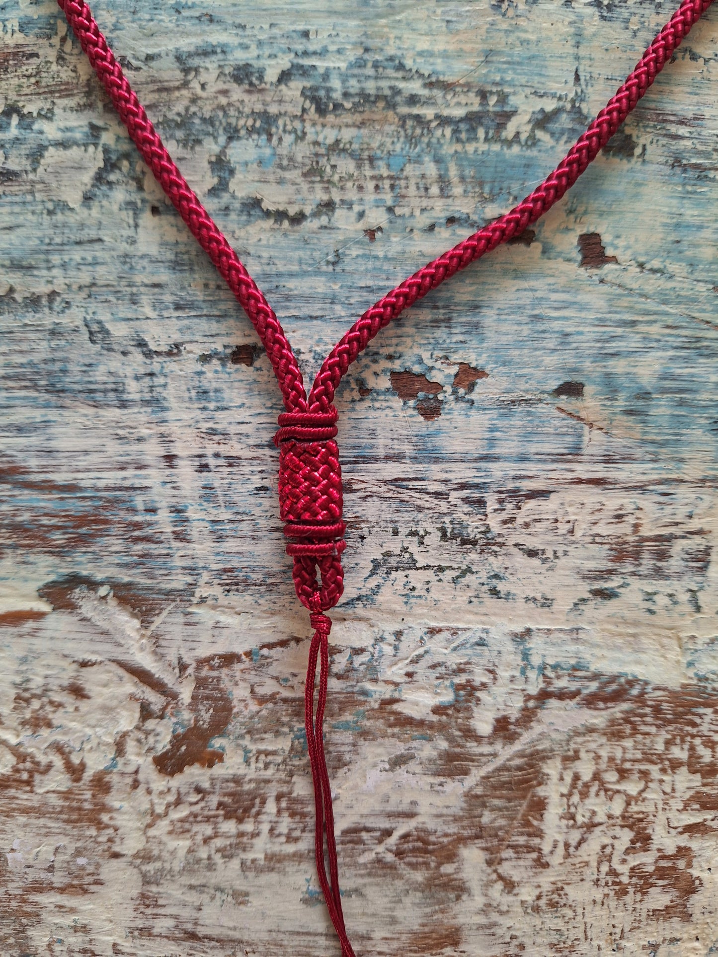 Amulet cord red with weaving