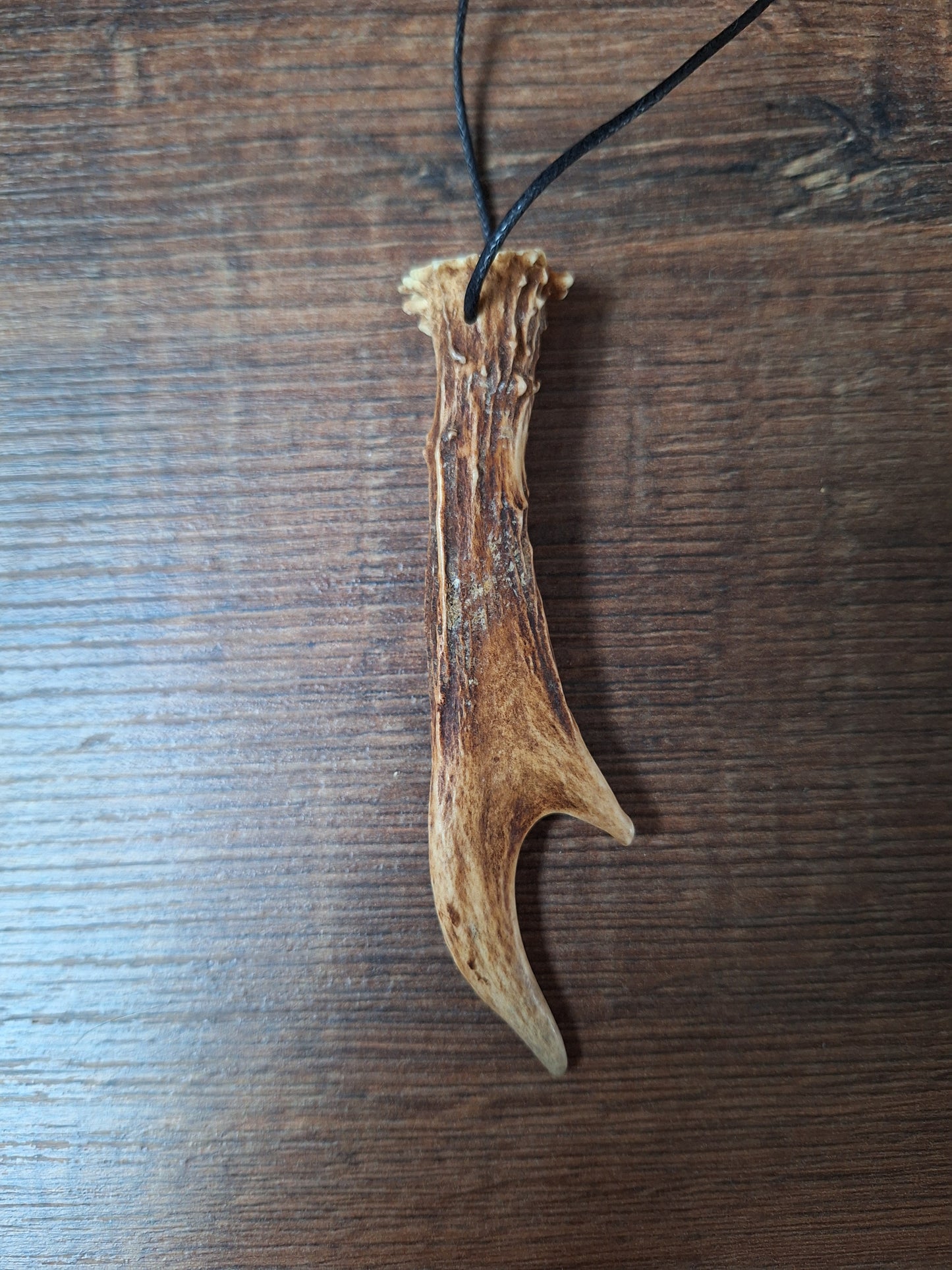 Roe deer antler necklaces