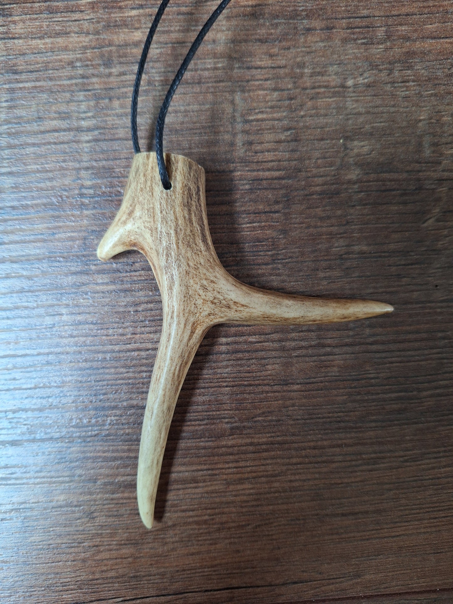 Roe deer antler necklaces