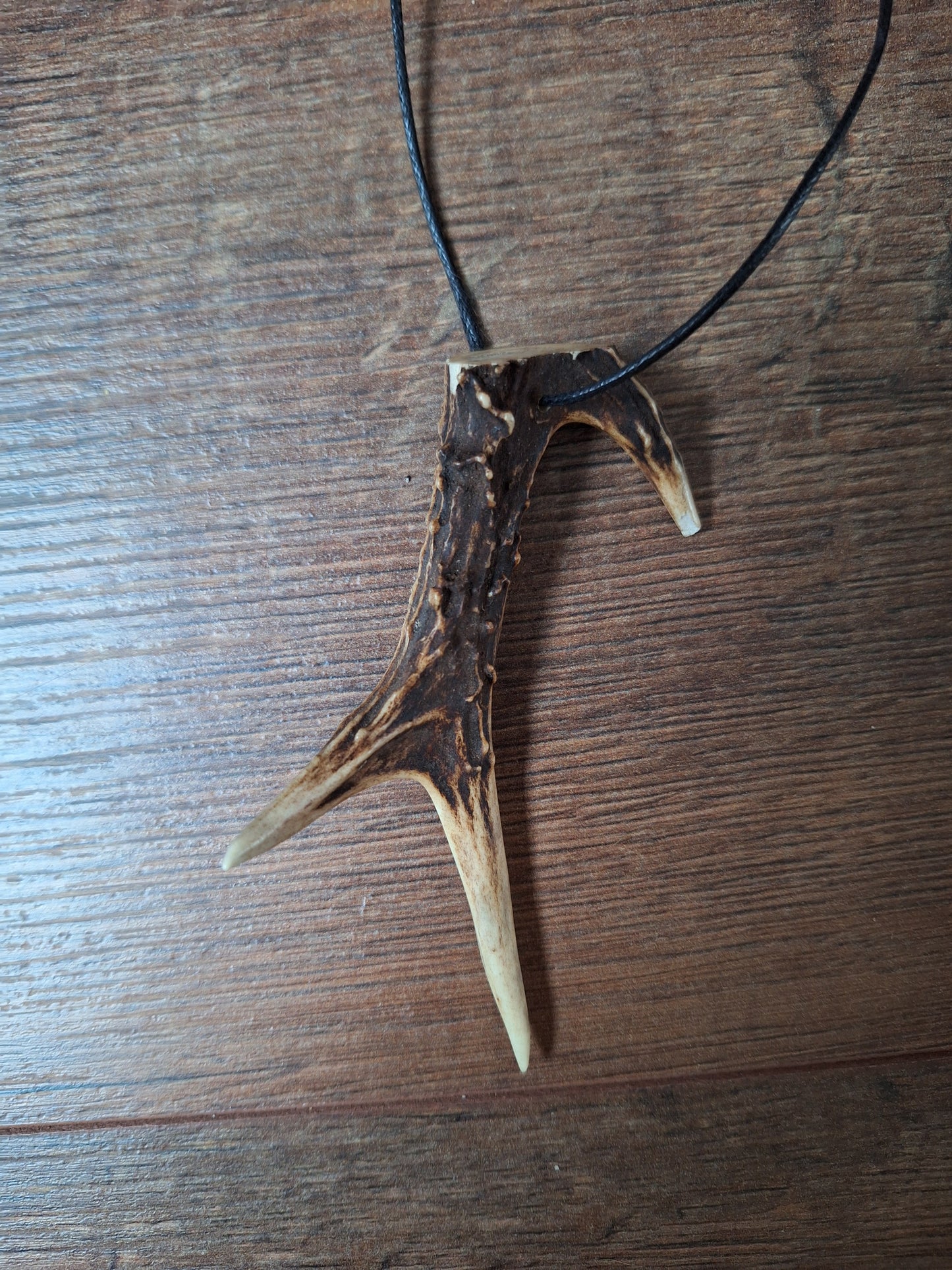 Roe deer antler necklaces