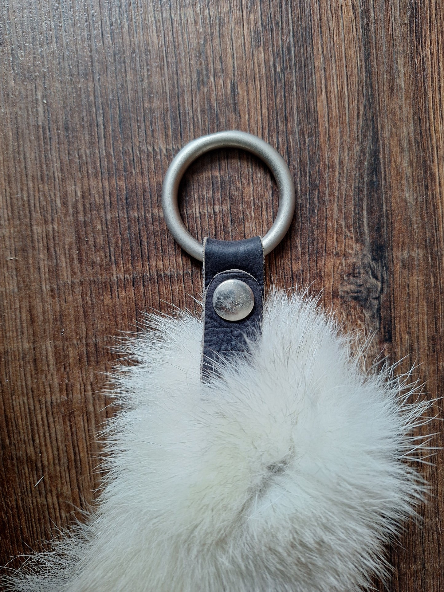 Polar fox tail keychain