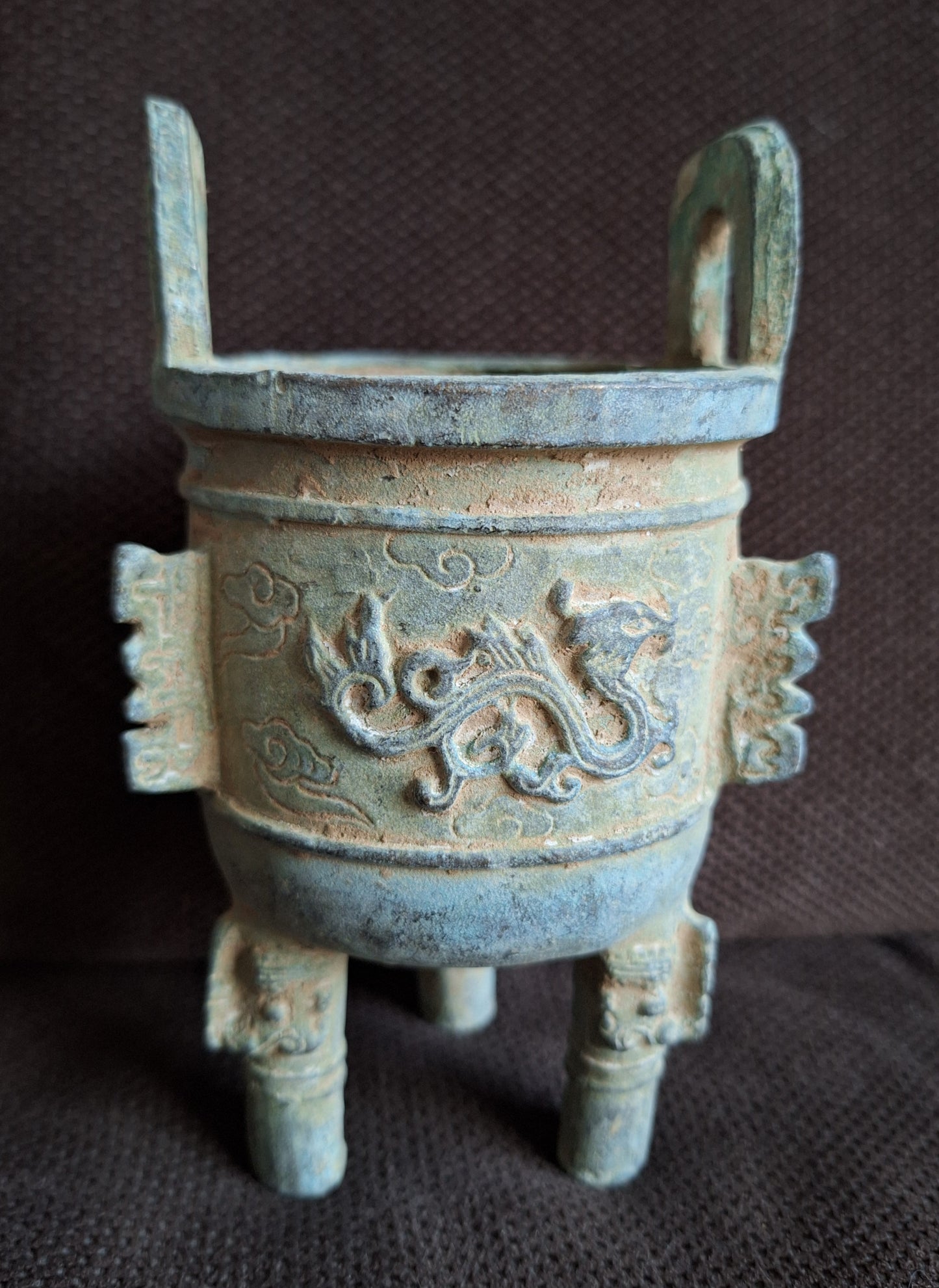 Antique bronze incense burner Dragon