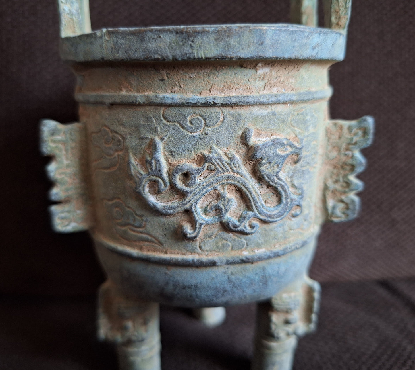 Antique bronze incense burner Dragon