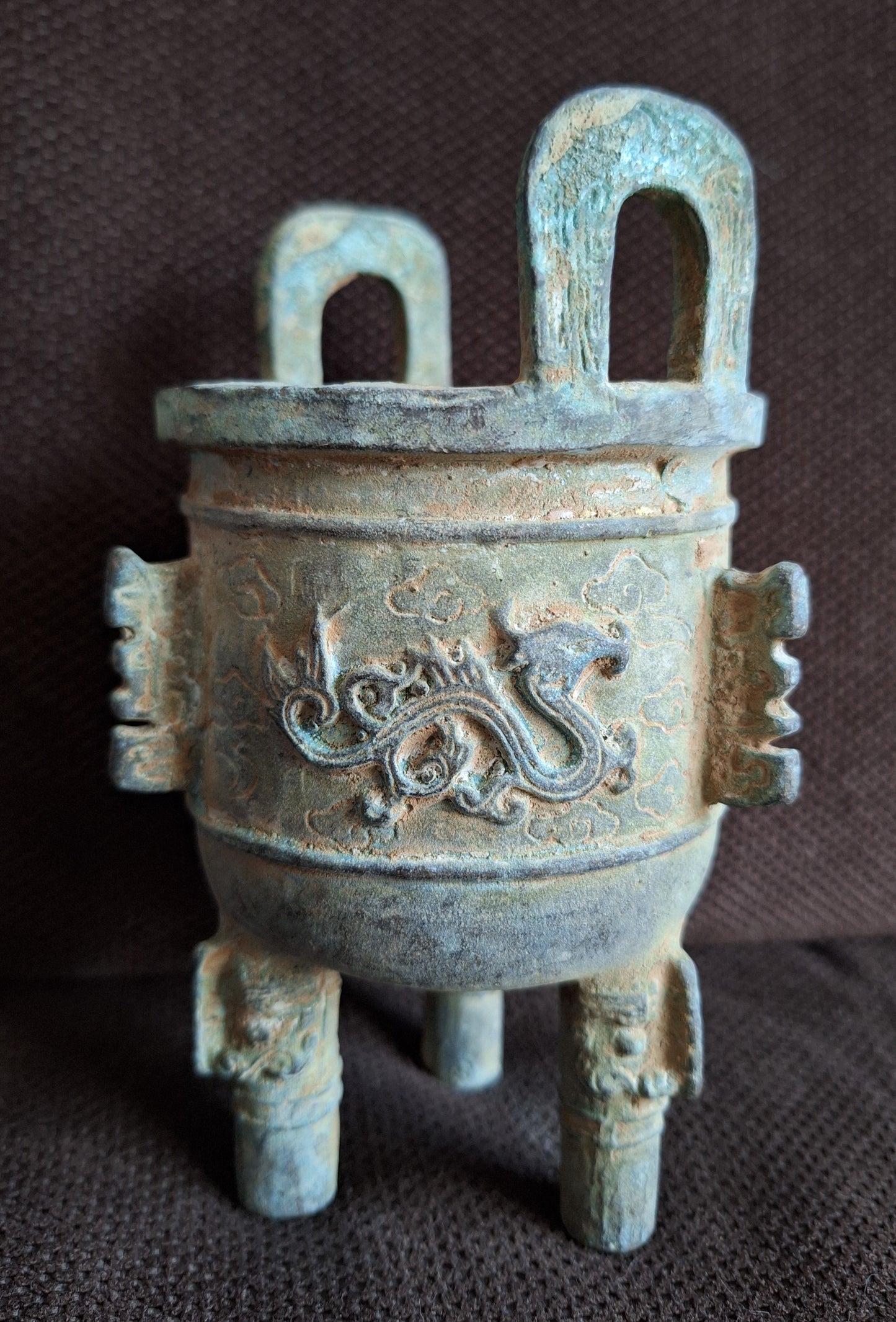 Antique bronze incense burner Dragon