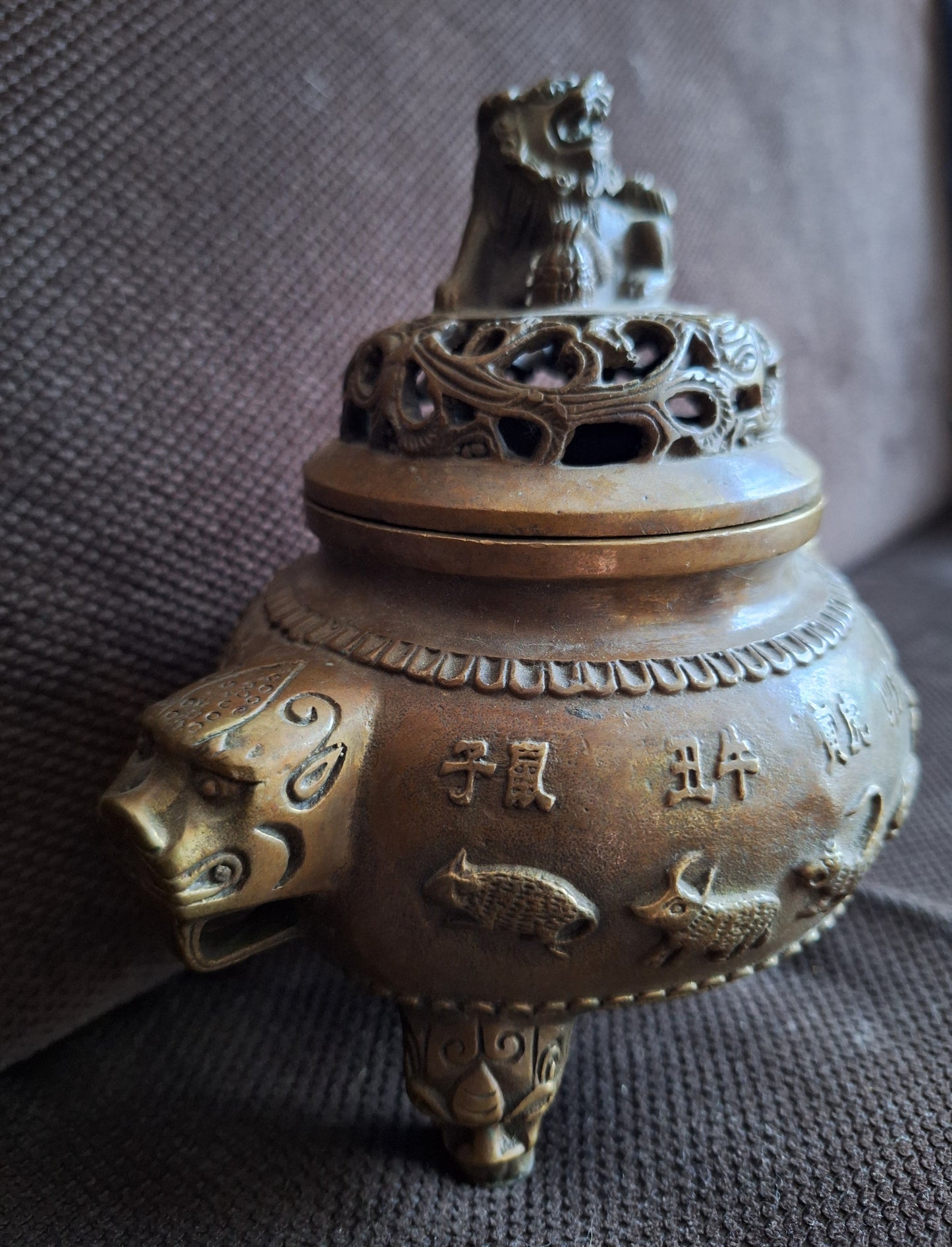 Vintage bronze incense burner Guardian Lion and Zodiac