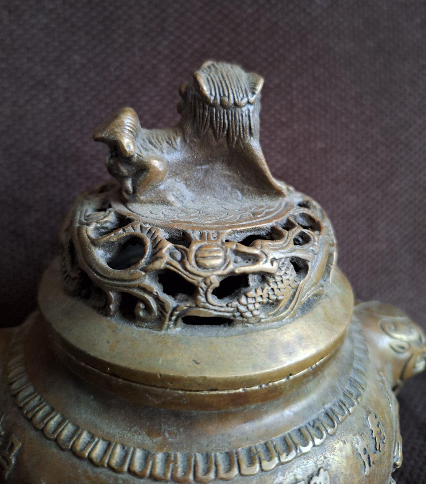 Vintage bronze incense burner Guardian Lion and Zodiac