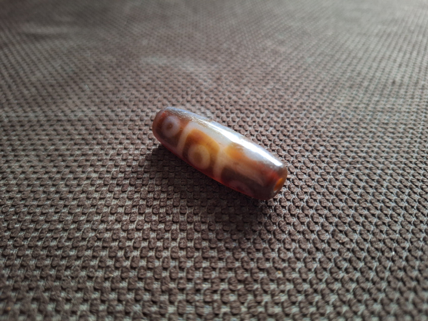 9 eye dzi bead #17