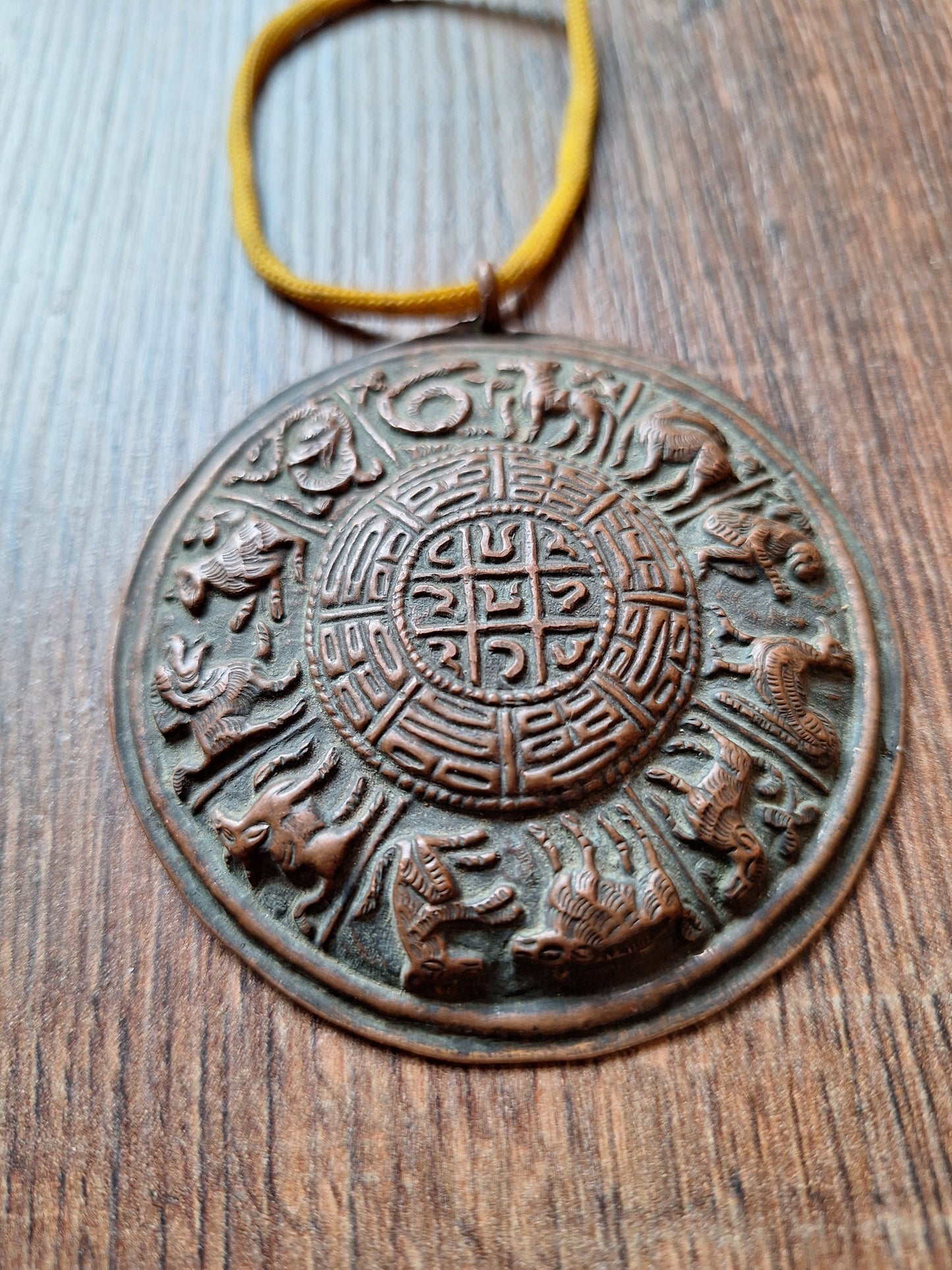 Vintage Nepalese melong Si Pa Ho and Double Dorje 75 millimeters