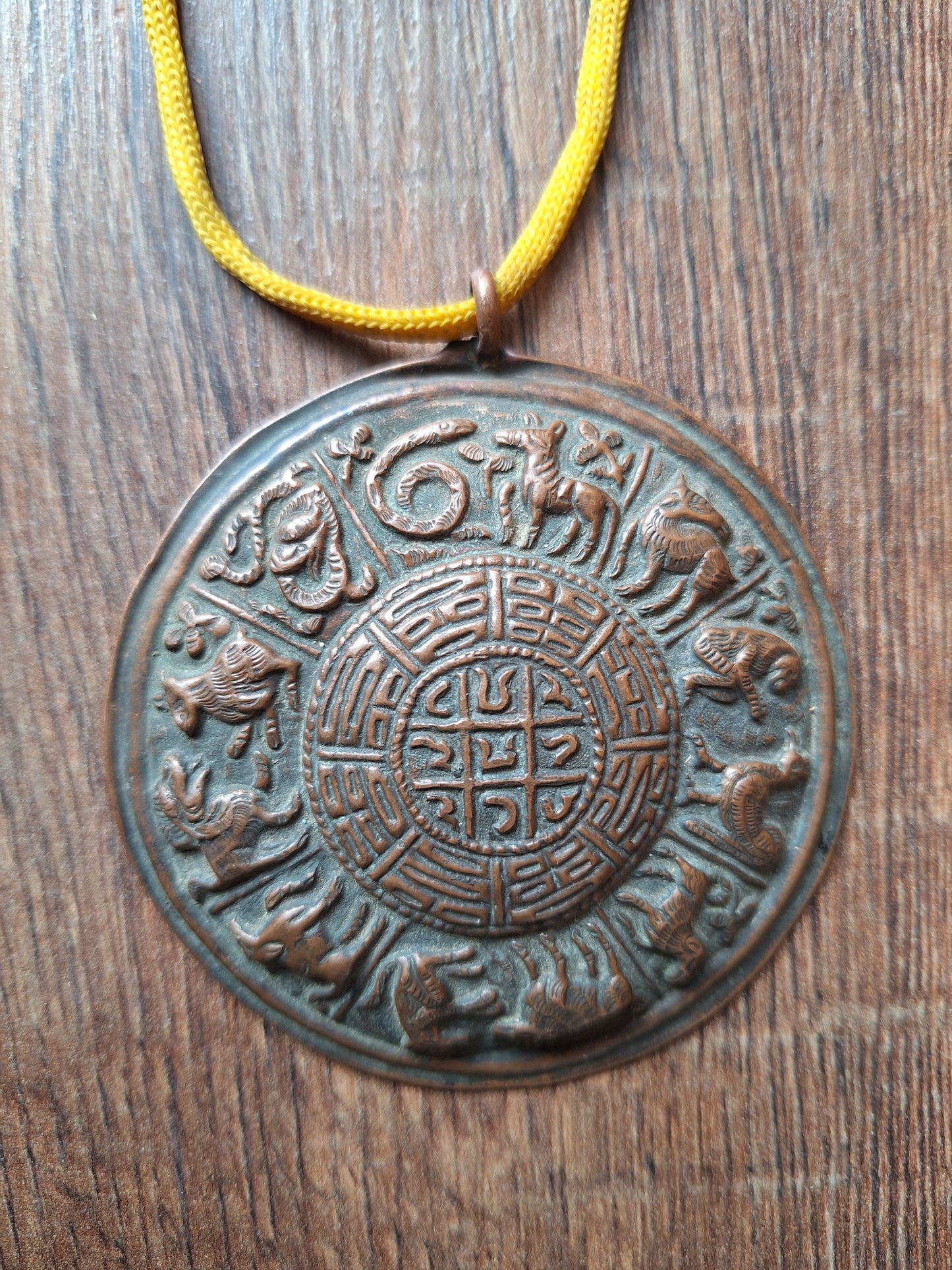 Vintage Nepalese melong Si Pa Ho and Double Dorje 75 millimeters