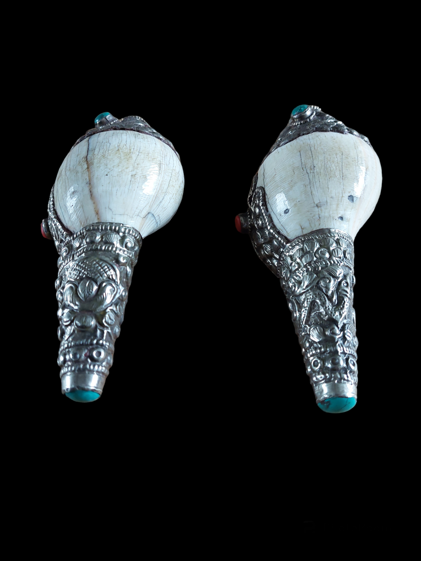 Vintage Nepalese shankha conch shell