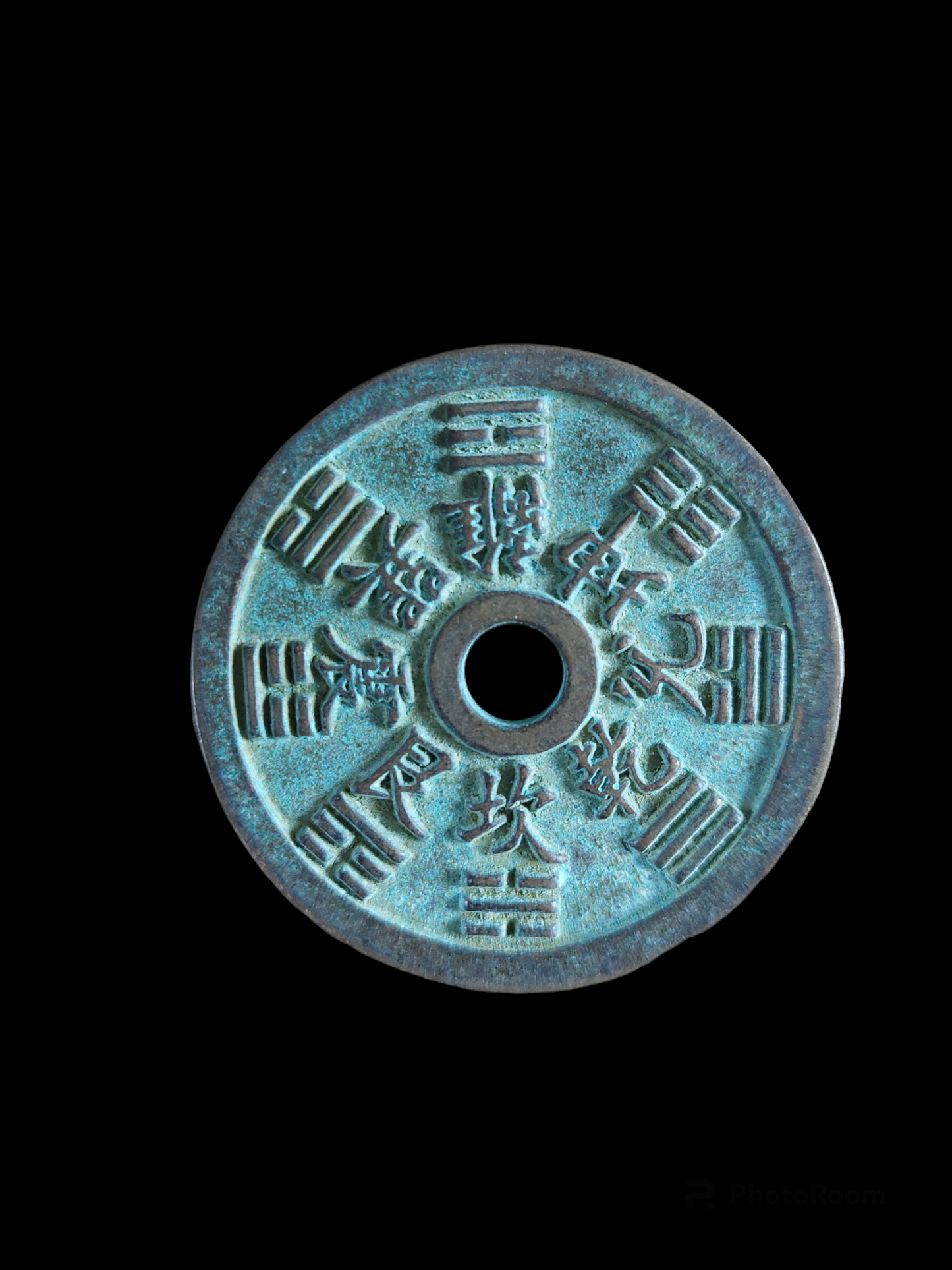 Chinese numismatic charm Trigrams and Zodiac