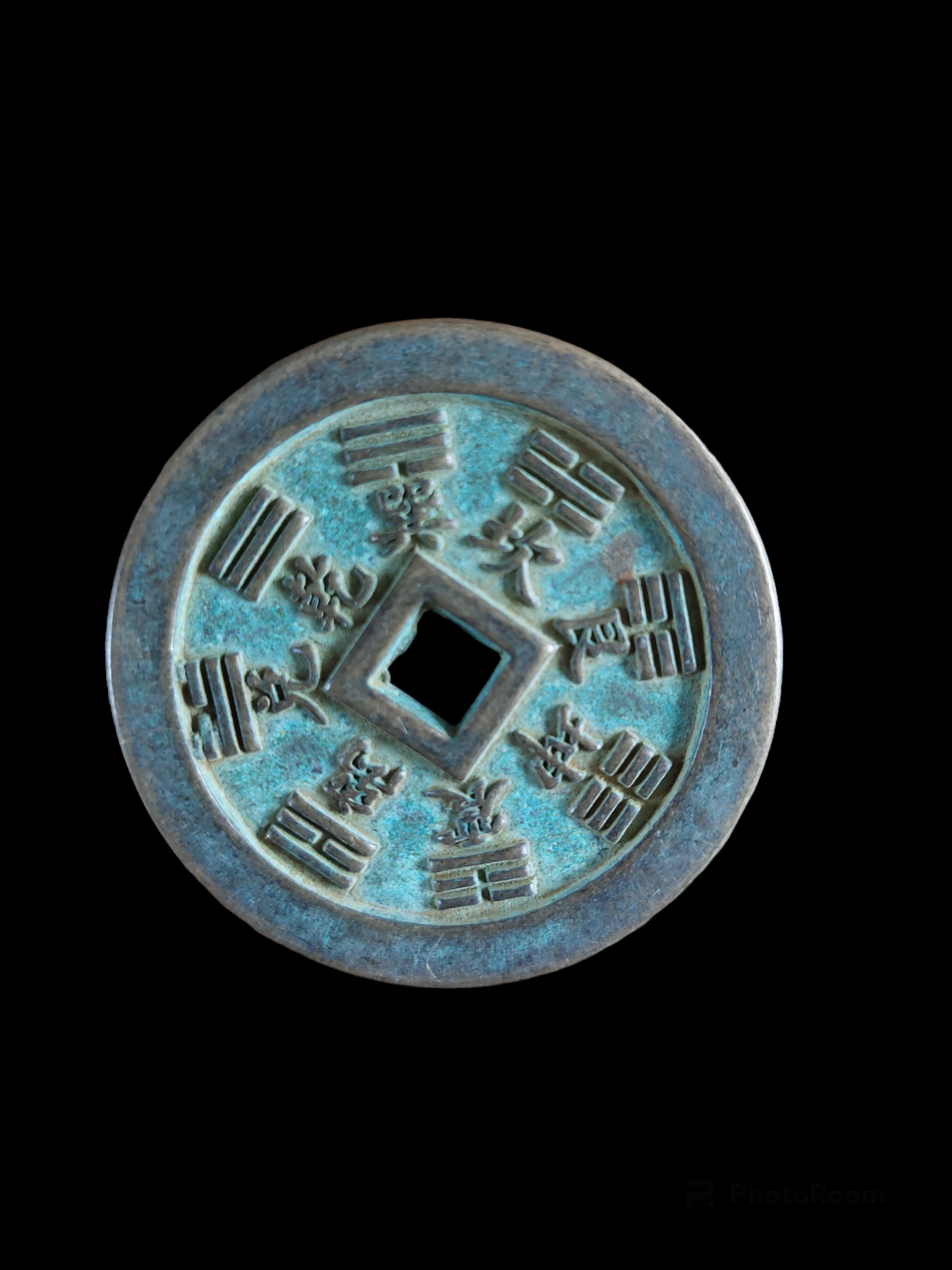 Chinese numismatic charm Trigrams