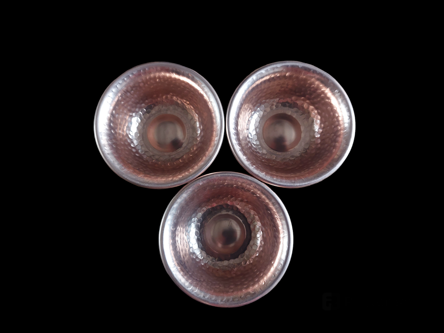 Red copper offering bowl