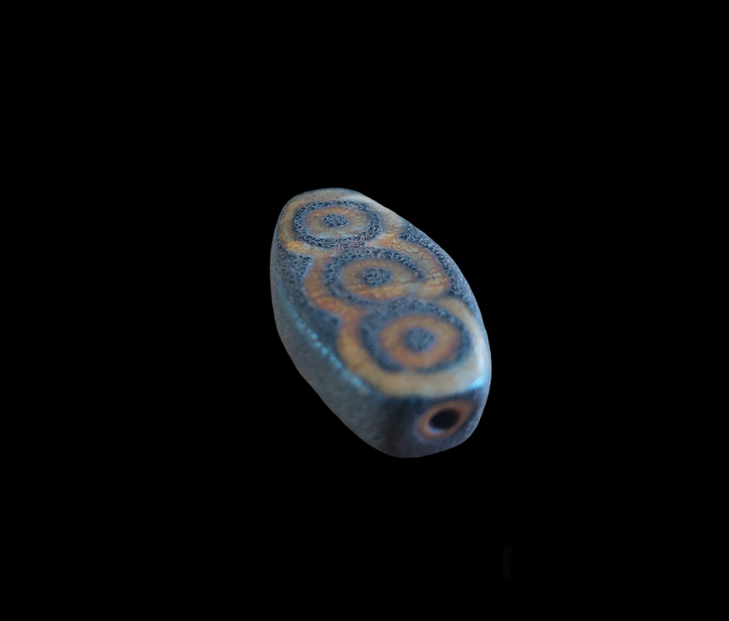 6 eye dzi bead #12