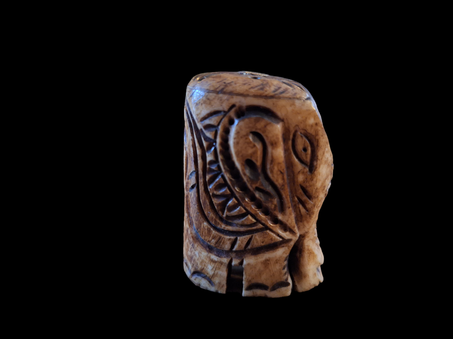 Bone carved elephant bead