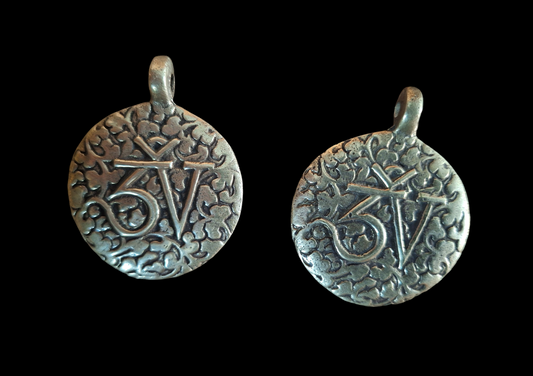 Nepalese mirror Aum symbol and Lo Shu 45 millimeters