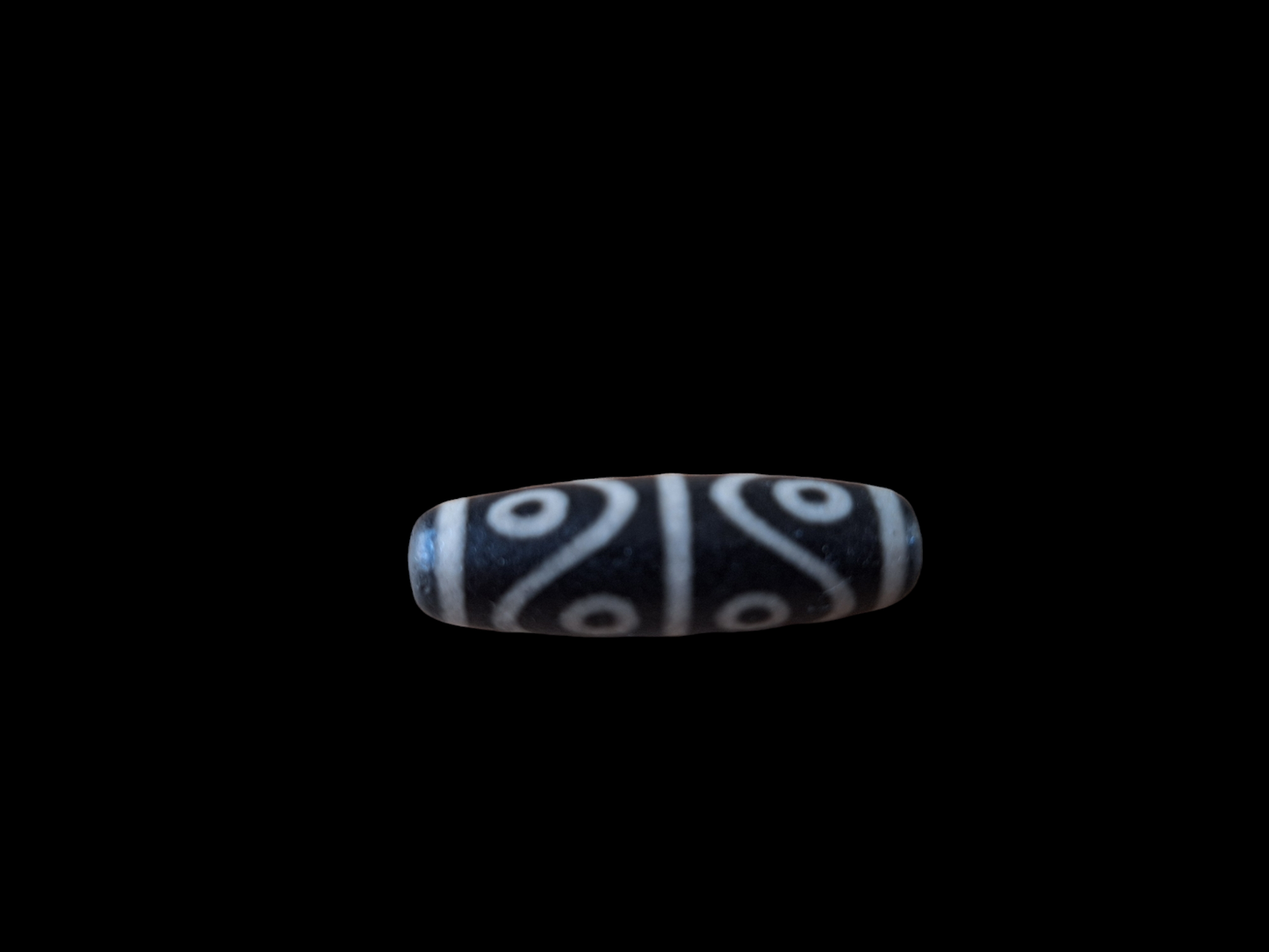 8 eye dzi bead #1