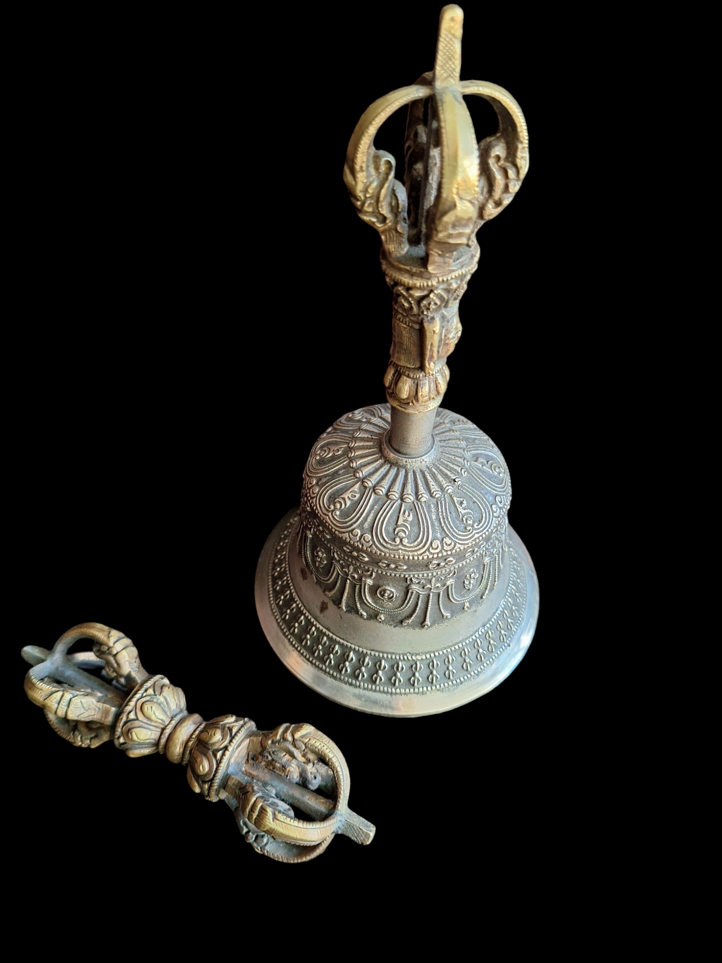 Vintage Tibetan Buddhist bell and dorje set