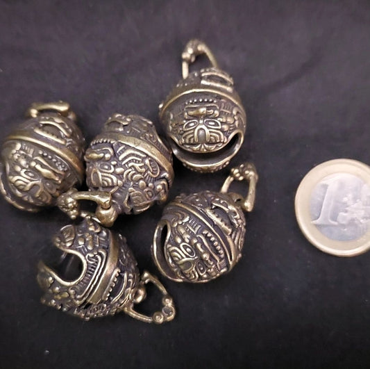 Bell with heavenly lion 23 millimeter