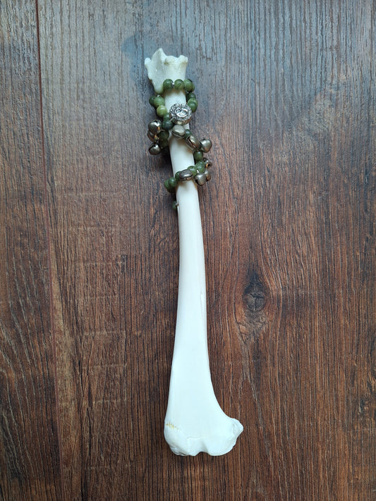 Roe deer legbone rattle