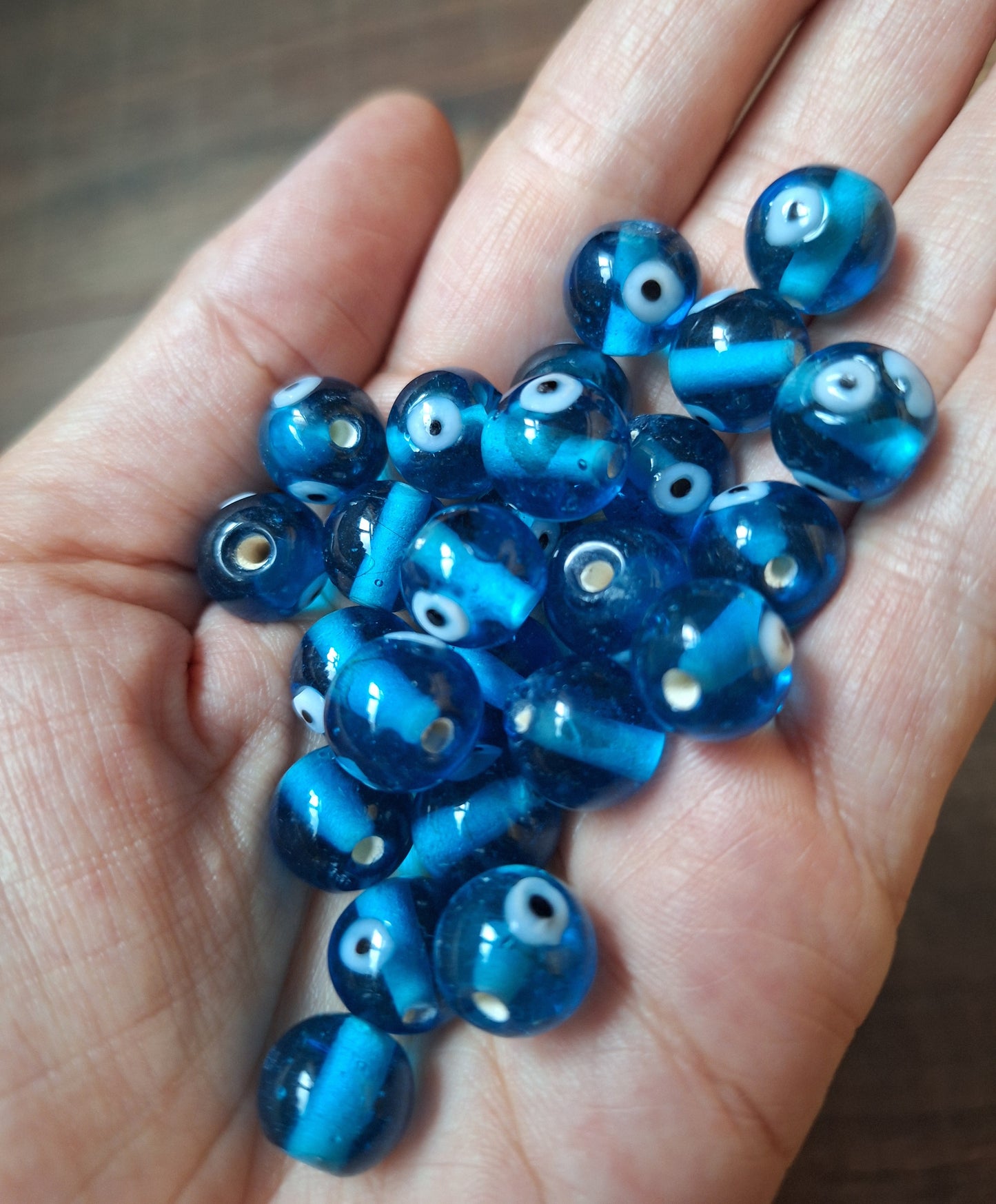 Glass beads Eye, light blue, set of 10