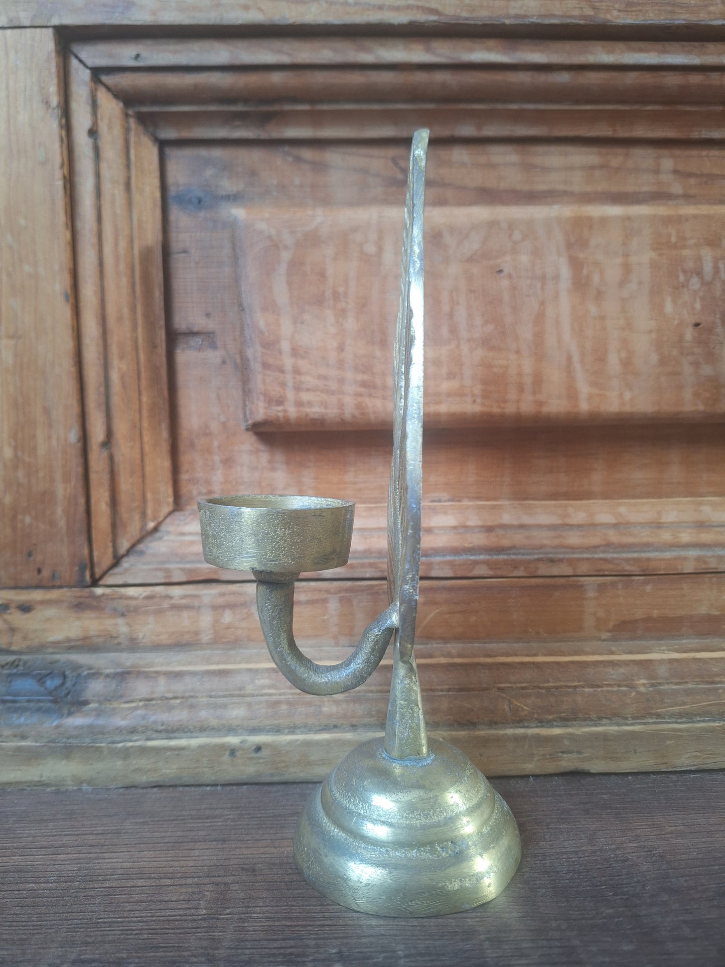 Brass candle holder Leaf