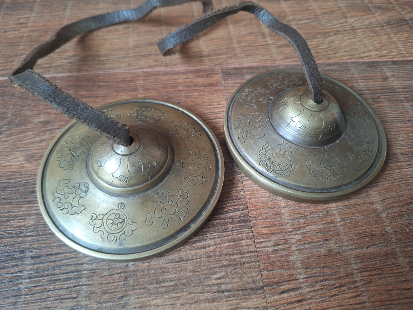 Tingsha bells Auspicious Symbols, with storage case