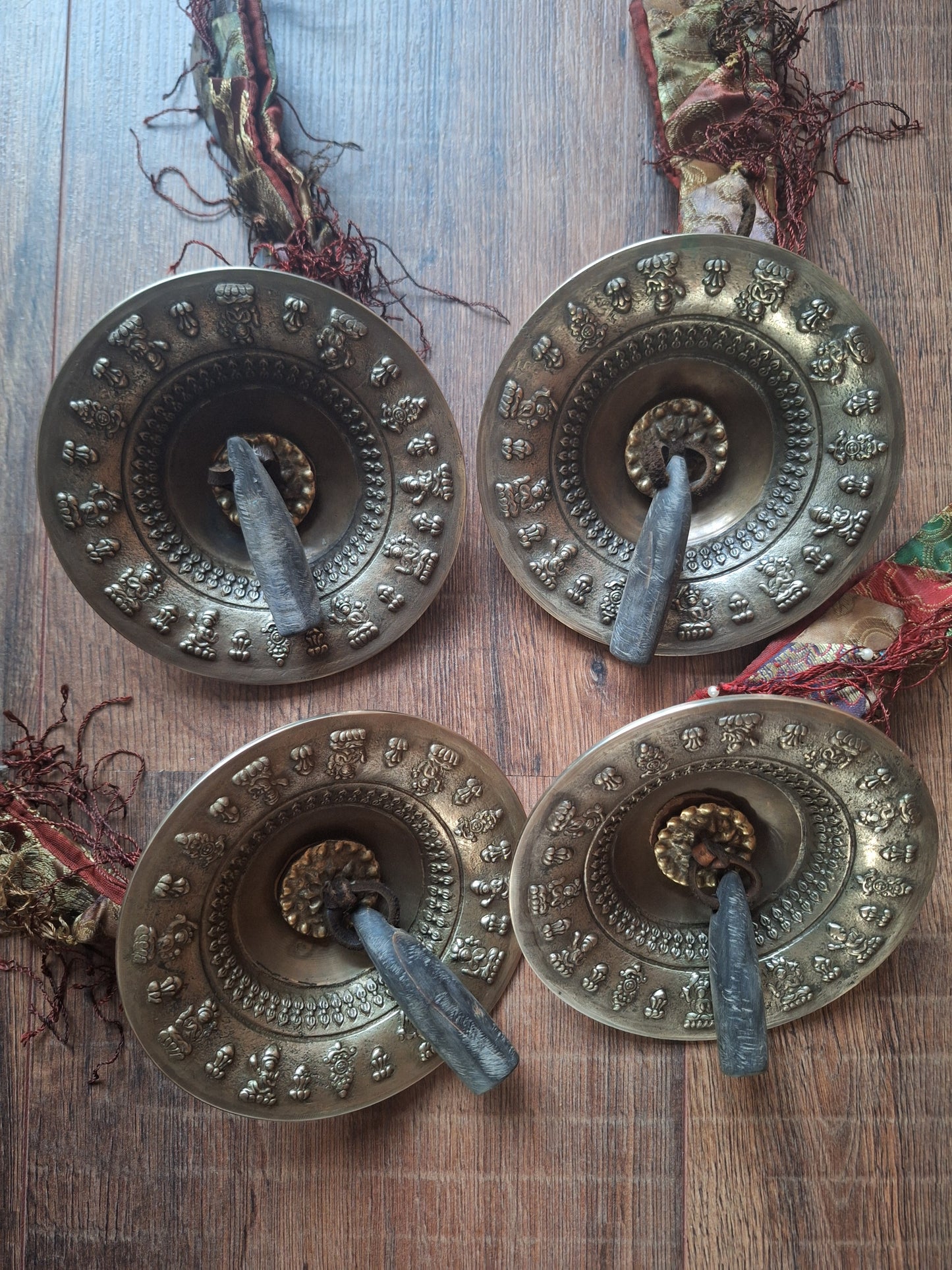 Tibetan shang bells