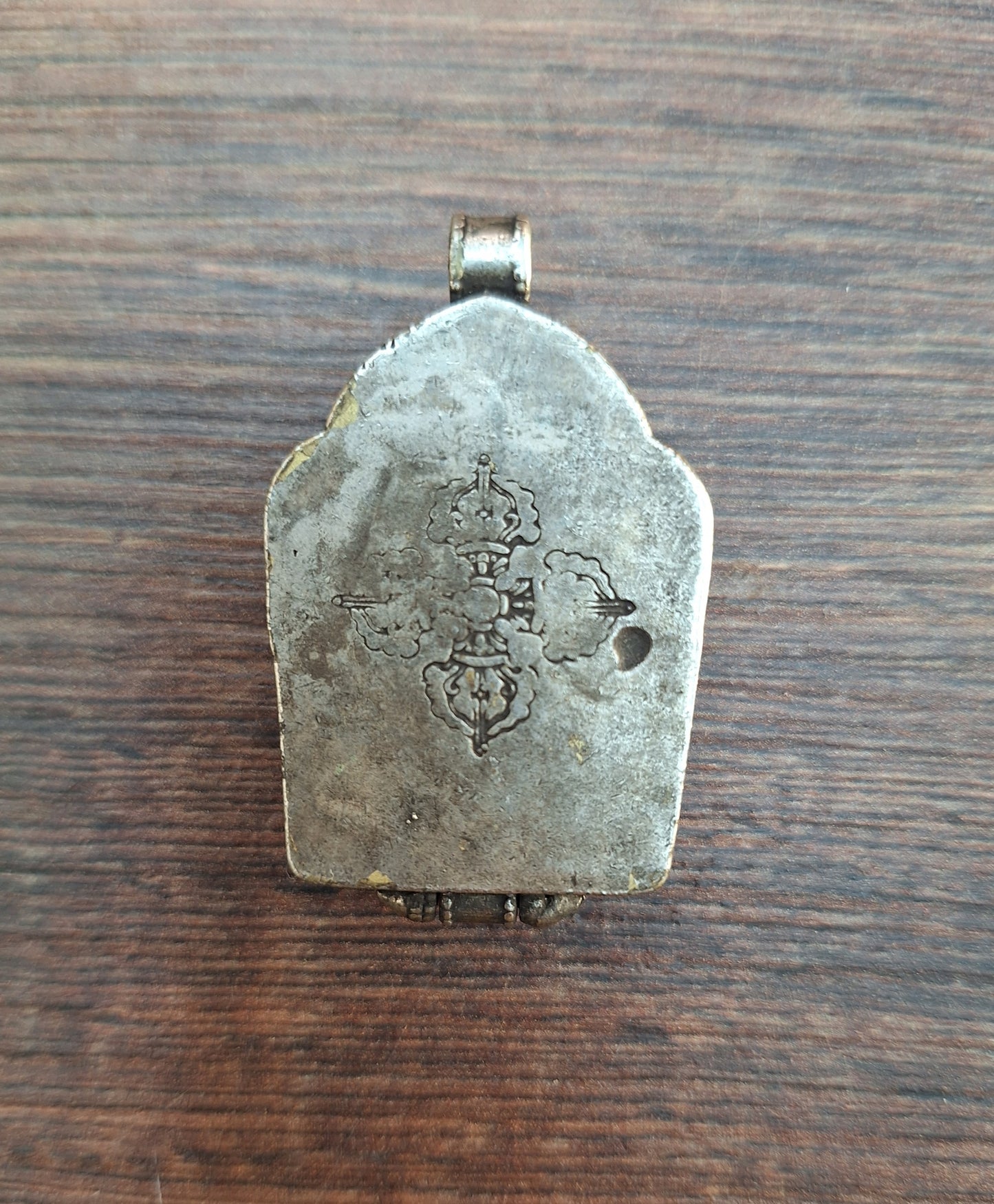 Vintage Tibetan silver gau pendant Shakyamuni Buddha