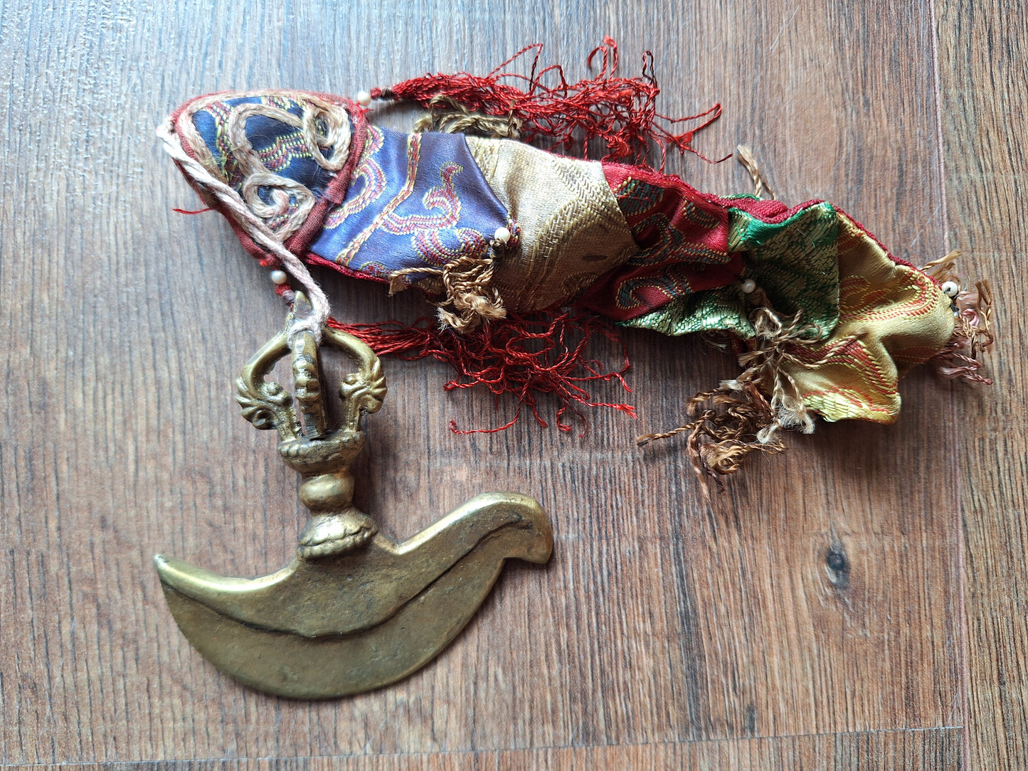 Vintage Tibetan kartika
