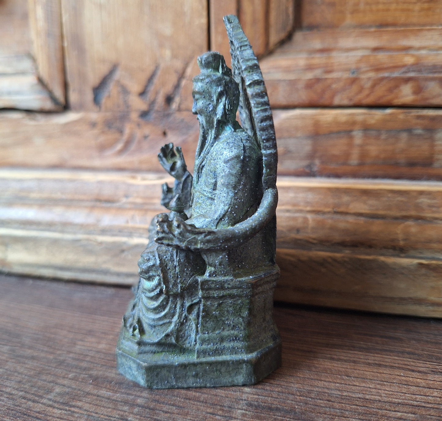 Bronze Taishang Laojun figurine