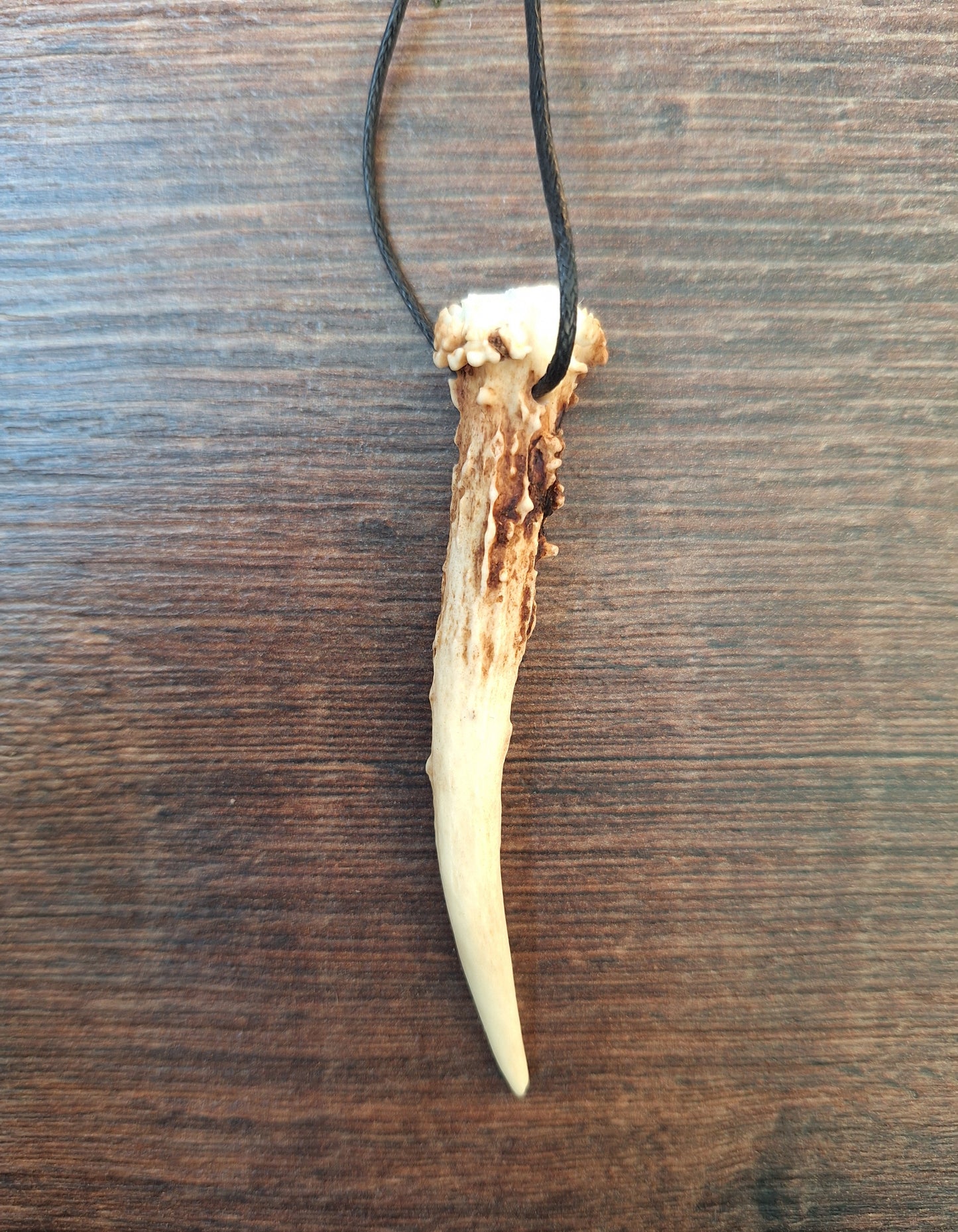 Roe deer antler necklaces