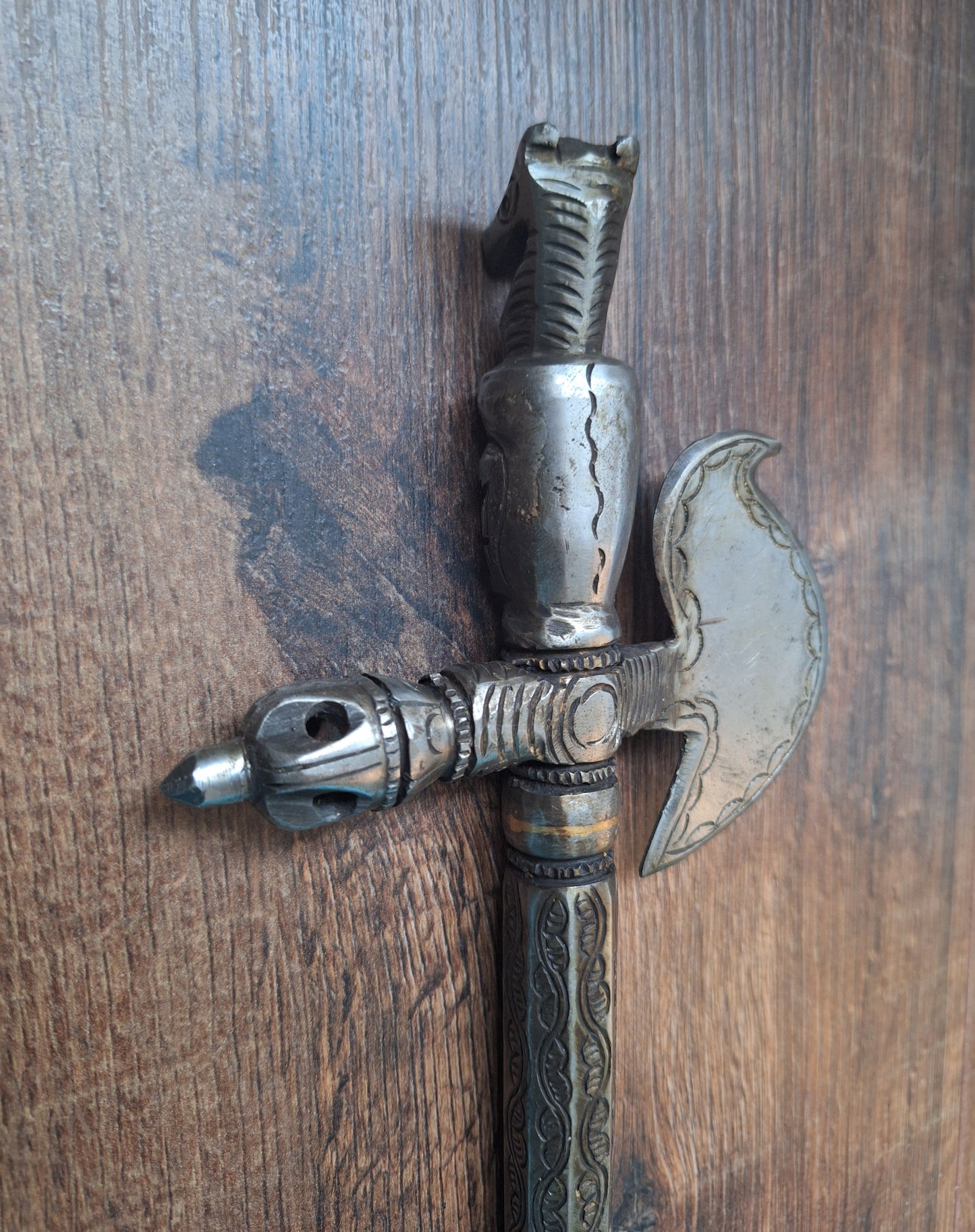Iron khatvanga
