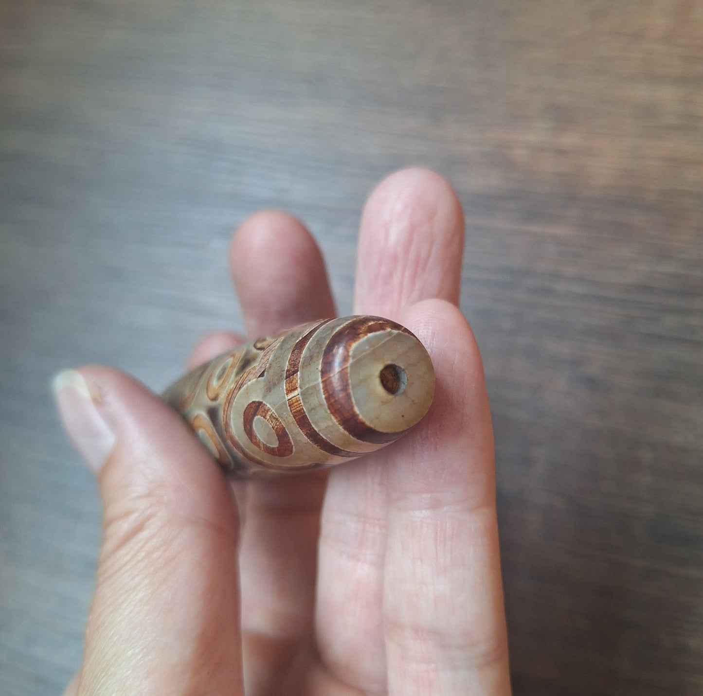 21 eye altar dzi bead #4