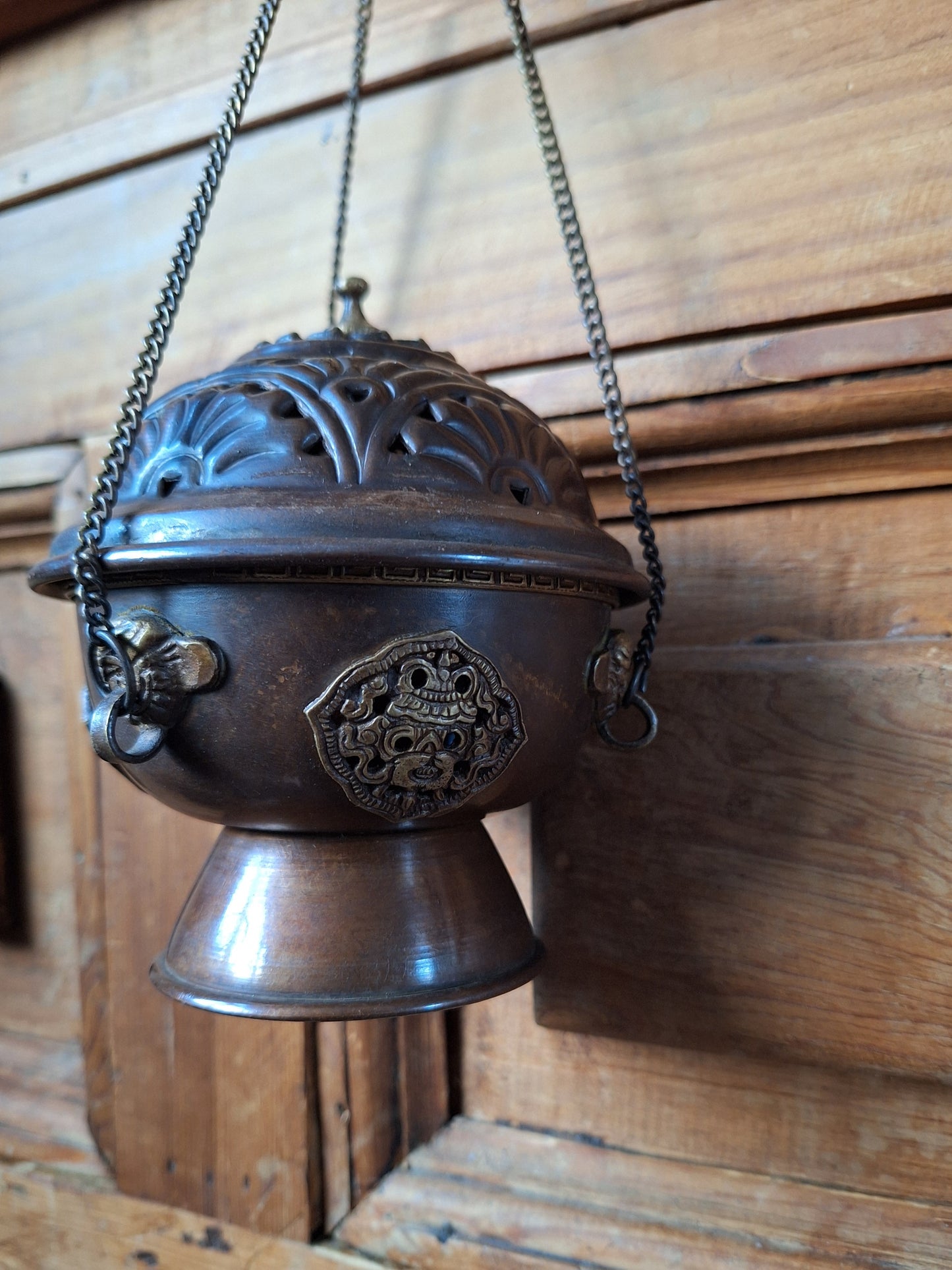 Hanging red copper incense burner Auspicious Symbols