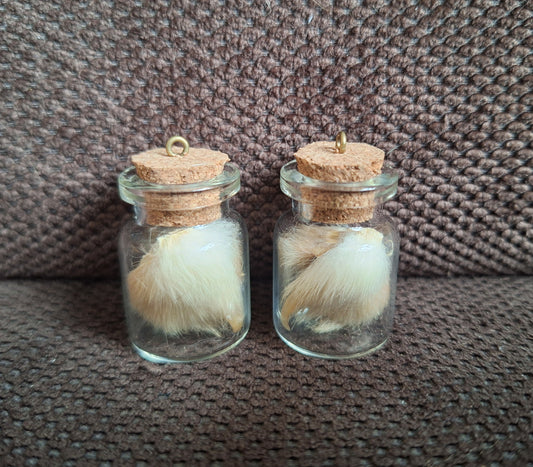 Fox nails bottle