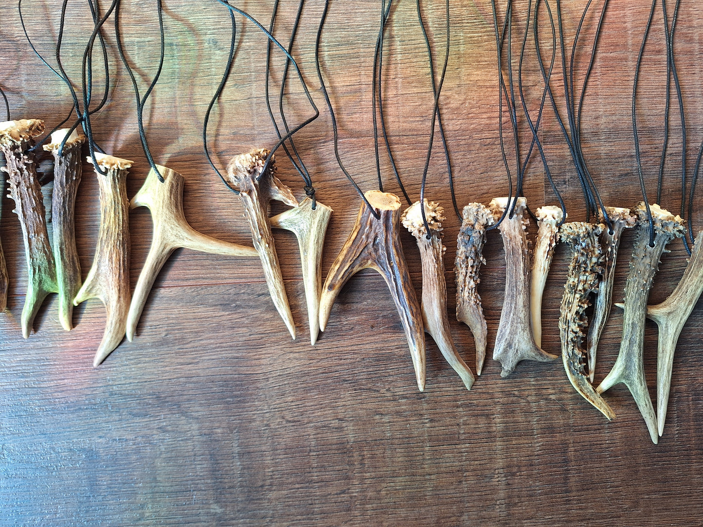 Roe deer antler necklaces