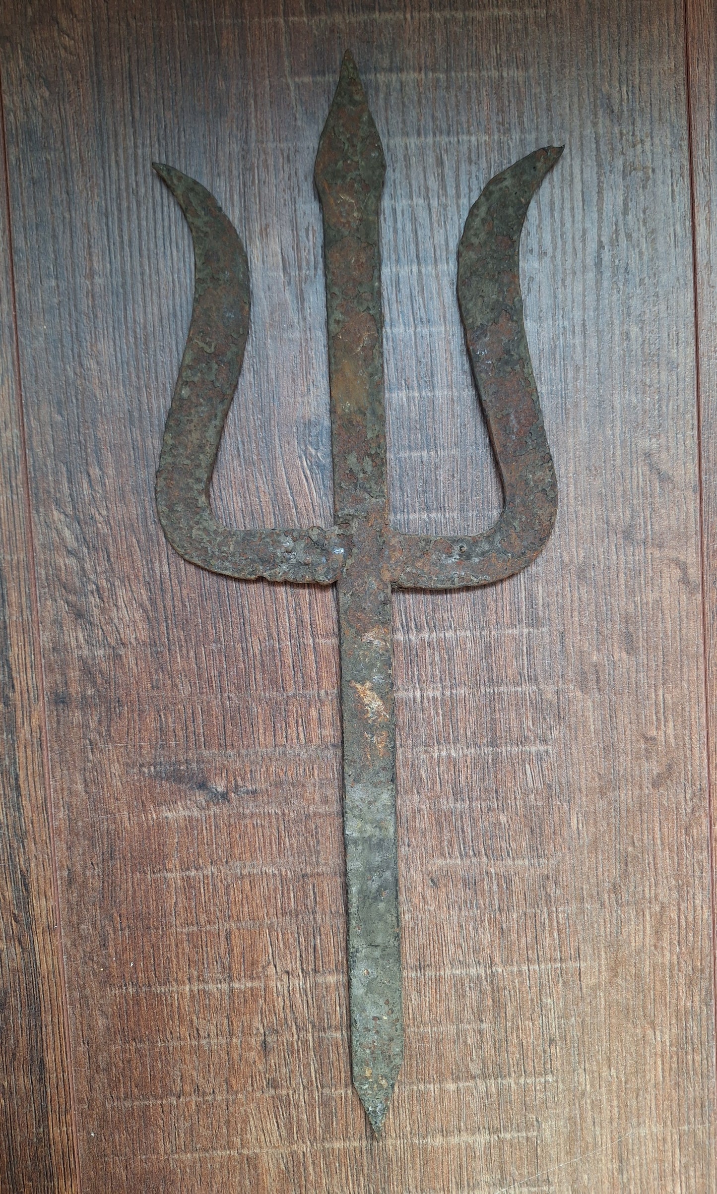 Old Nepalese iron trident 39,5 cm