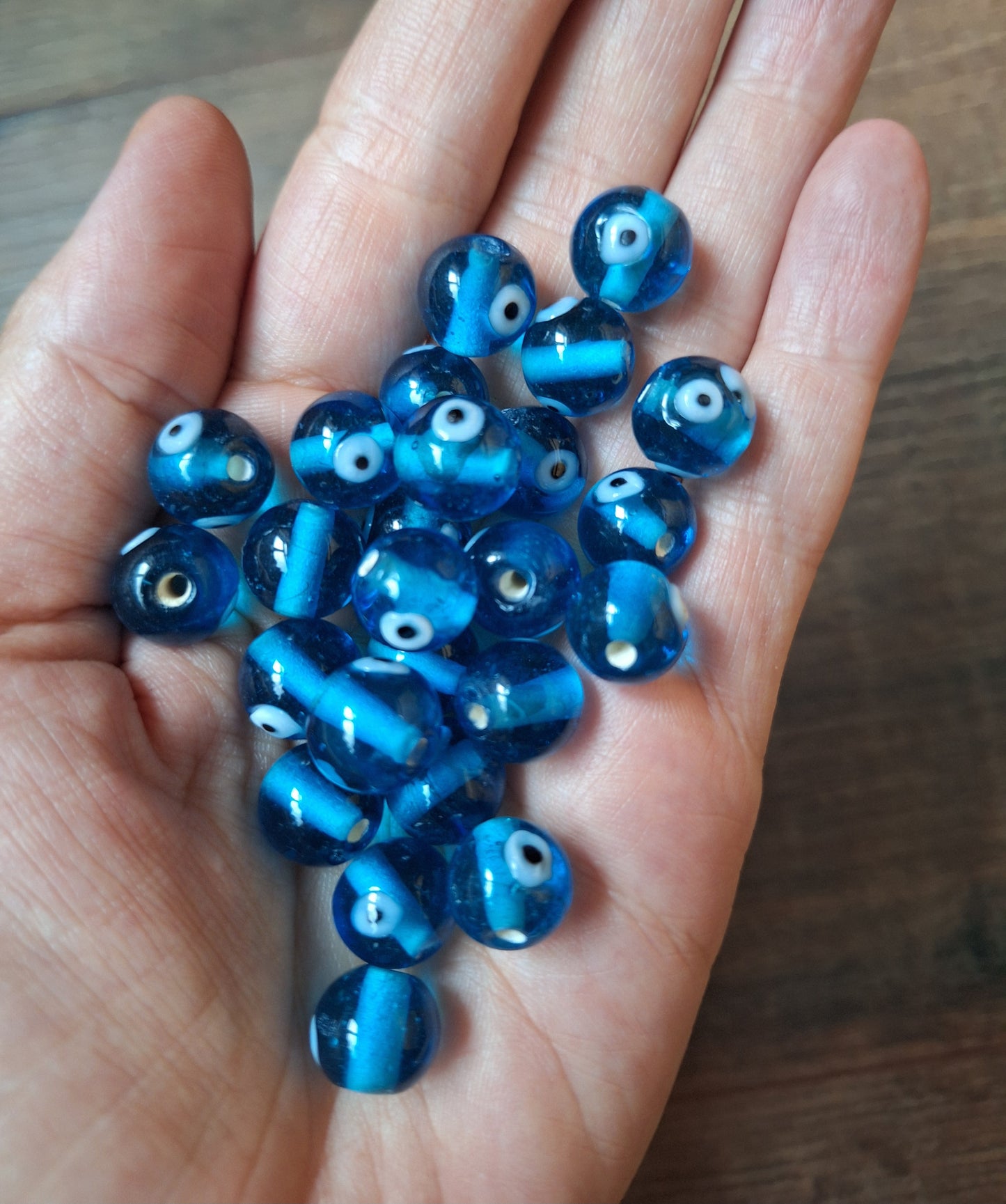 Glass beads Eye, light blue, set of 10