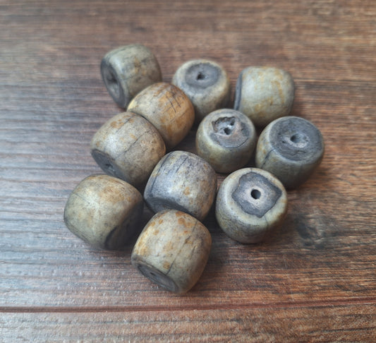 Old Nepalese bone beads, set of 11
