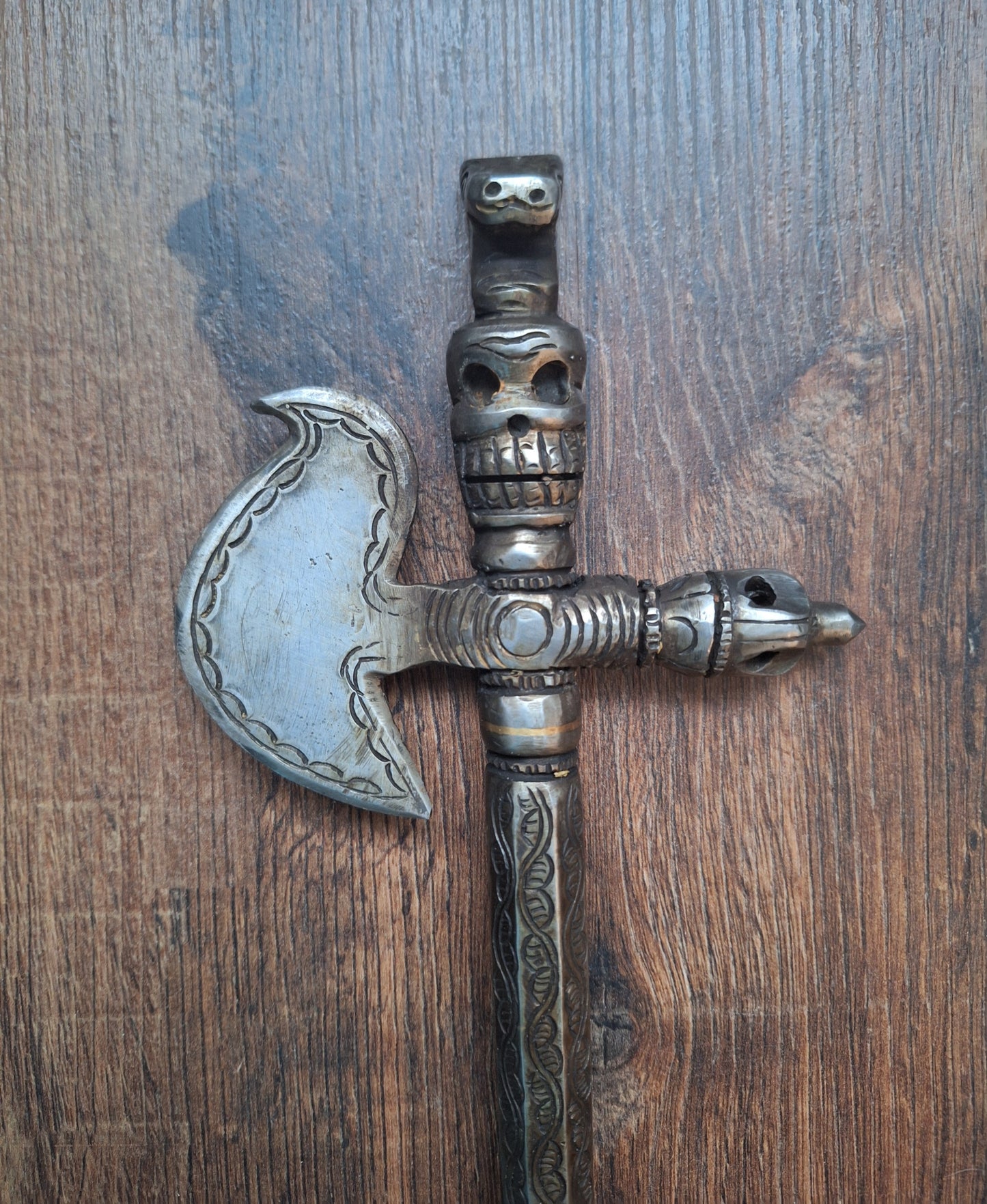 Iron khatvanga