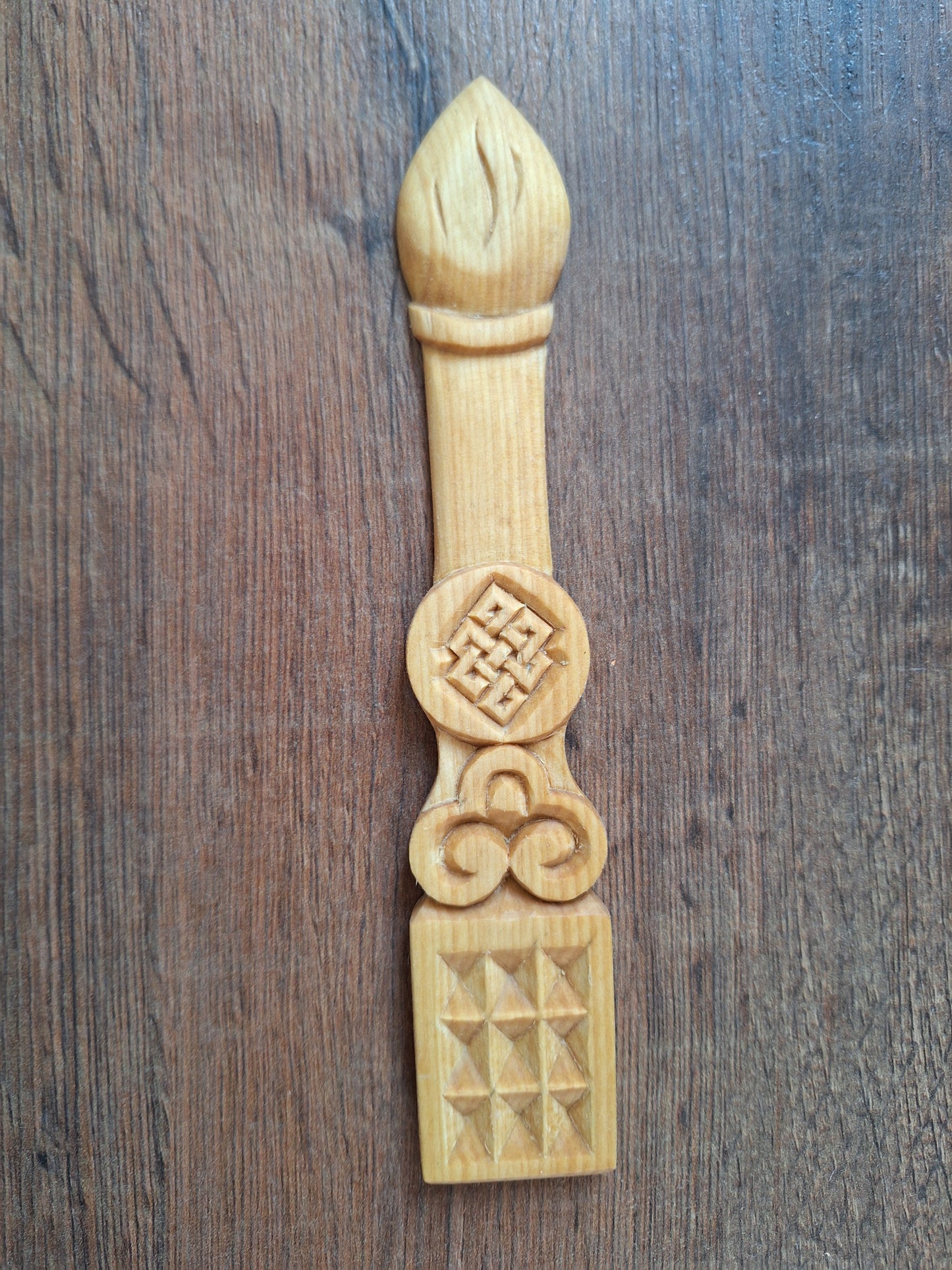 Tos karak ritual offering spoon