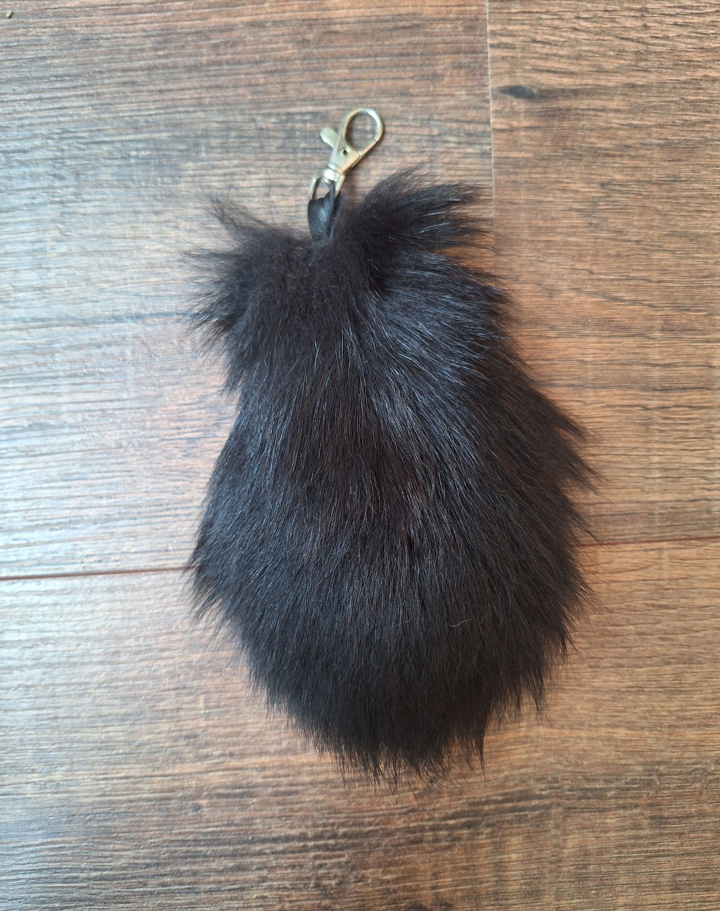 Fox tail tips keychains