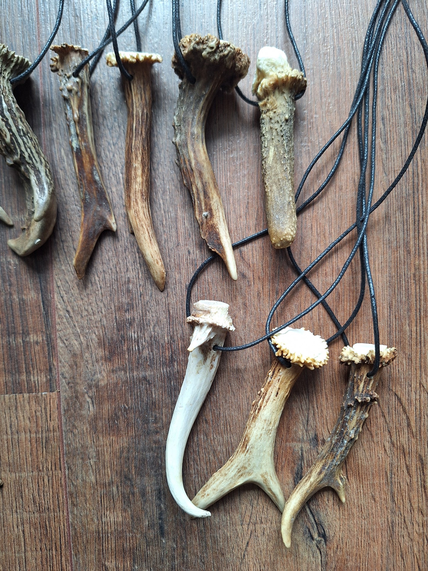 Roe deer antler necklaces