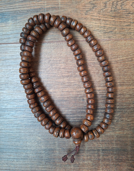 Vintage Nepalese polished rudraksha mala