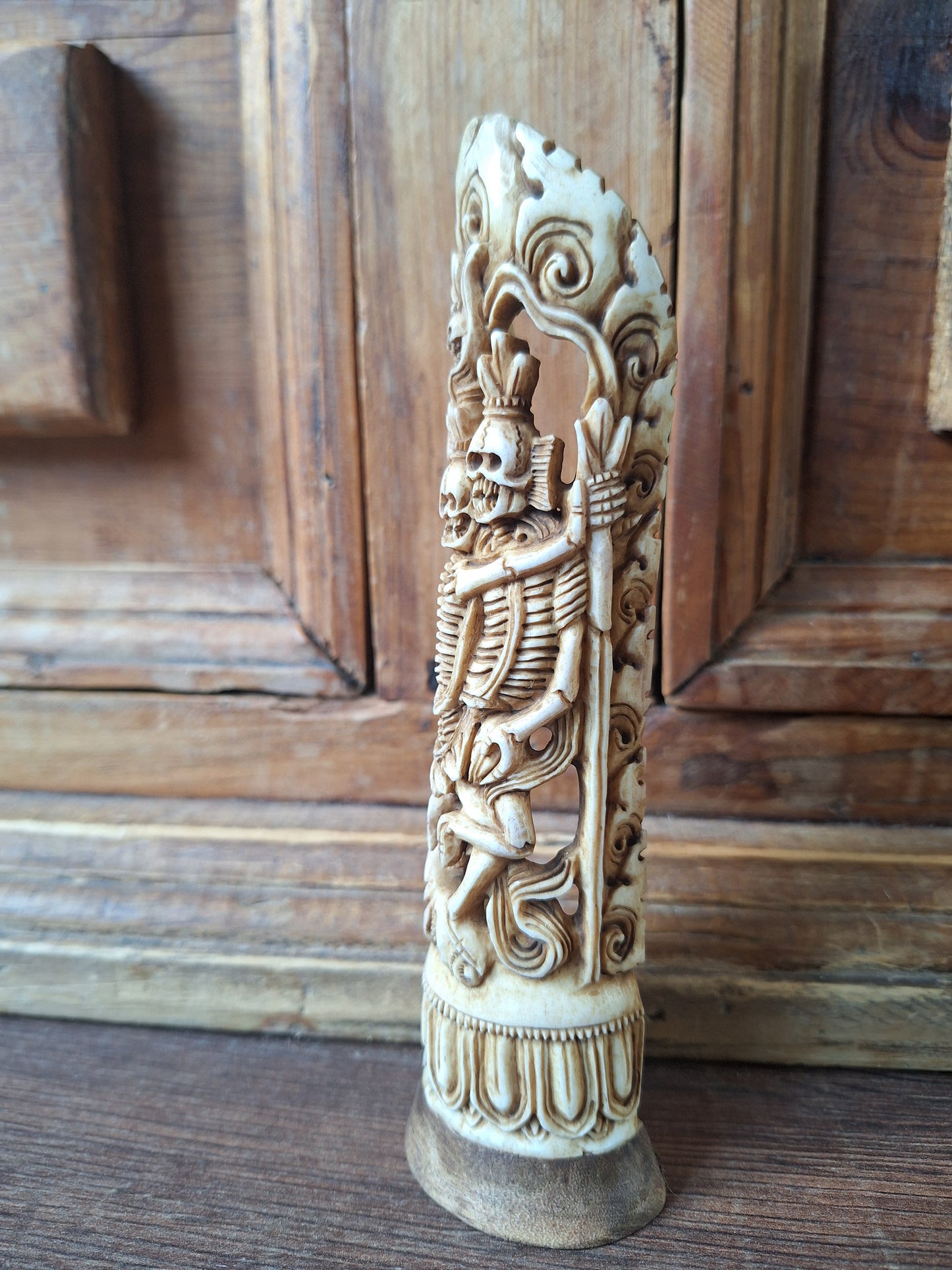 Bone carving Citipati
