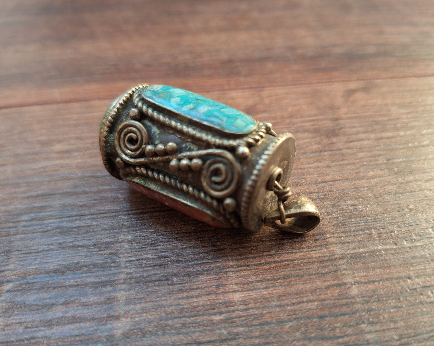 Vintage Tibetan silver pendant with gemstone inlay